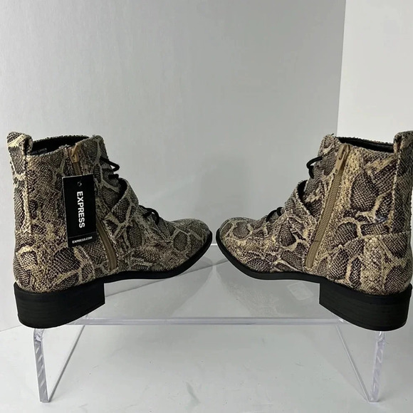 Express Cross Strap Snakeskin Print Lace Up Side Zip Combat Boots Size 8 NWT - Picture 11 of 16